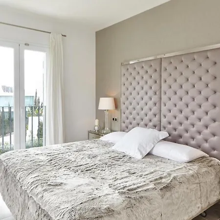 New Stunning In Cap Martinet Santa Eularia des Riu