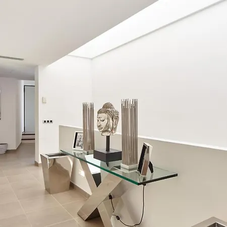 New Stunning In Cap Martinet Daire